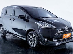 JUAL Toyota Sienta Q CVT 2017 Hitam