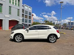 2015 Mercedes-Benz 1.6 GLA200 Urban AT White DP 7jt Auto Approved 8