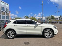 2015 Mercedes-Benz 1.6 GLA200 Urban AT White DP 7jt Auto Approved 16