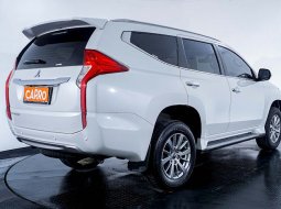 Mitsubishi Pajero Sport Exceed 4x2 AT 2019 11