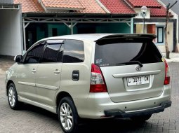 Toyota Kijang Innova V 2011 matic mesin mulus 3