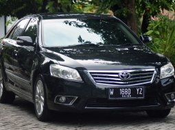 Toyota Camry 2.5 V 2010 Hitam 3