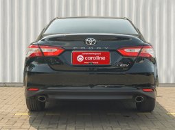 Toyota Camry 2.5 V 2019 Hitam Metalik  7