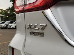 Suzuki XL7 Alpha Hybrid AT Matic 2023 Putih 12