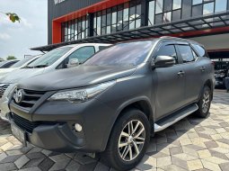 Toyota Fortuner 2.4 VRZ AT Tahun 2019 Kondisi Mulus Terawat Istimewa 2