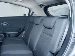 JUAL Honda HR-V 1.5 S AT 2018 Abu-abu 7