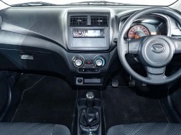 Daihatsu Ayla 1.0L D Plus MT 2022  - Mobil Murah Kredit 8