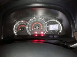 Daihatsu Xenia 1.3 R AT 2016 3