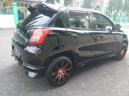 Datsun GO T Hitam 8