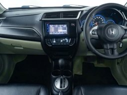 Honda Mobilio E 2017  - Mobil Murah Kredit 5
