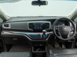 Honda Odyssey Prestige 2.4 2016 Hitam 7