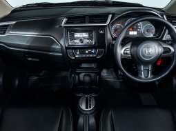 Honda Brio Satya E 2020 Abu-abu  - Mobil Murah Kredit 4