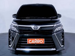 Toyota Voxy 2.0 A/T 2018  - Kredit Mobil Murah