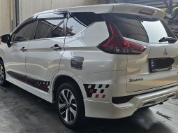 Mitsubishi Xpander Ultimate A/T ( Matic ) 2019 Putih Km 57rban Mulus 4
