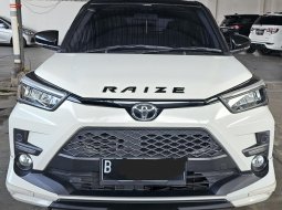 Toyota Raize Turbo GR Two Tone A/T ( Matic ) 2021 Putih Km 21rban Siap Pakai Good Condition