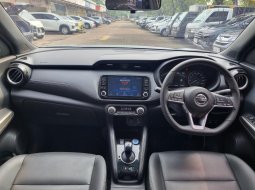 Nissan Kicks e-POWER All New AT Matic 2021 Abu-abu 4