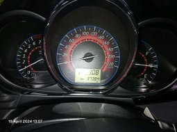 Toyota Yaris TRD Sportivo AT 2017 Silver 7