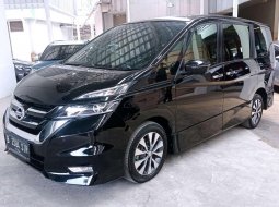 Nissan Serena HWS 2.0AT 2019 3