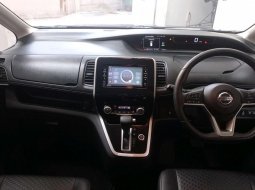 Nissan Serena HWS 2.0AT 2019 7