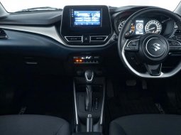 Suzuki Baleno Hatchback A/T 2023  - Cicilan Mobil DP Murah 7