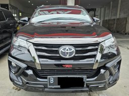 Toyota Fortuner VRZ TRD 2.4 diesel AT ( Matic ) 2020 Hitam Km 46rban Plat Jakarta Utara