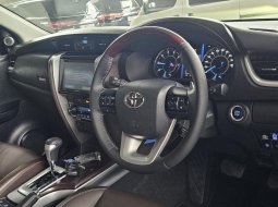 Toyota Fortuner 2.4 VRZ Double Disc A/T ( Matic Diesel ) 2017 Hitam Mulus Siap Pakai Good Condition 9