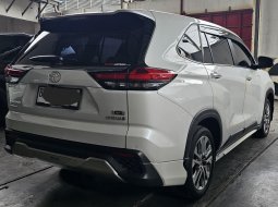 Toyota Innova Zenix Q Hybrid Modelista A/T ( Matic ) 2022 Putih Km Cuma 6rban 6
