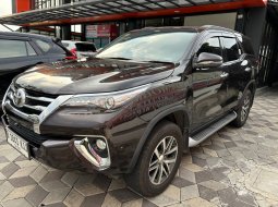 Toyota Fortuner 2.4 VRZ AT Tahun 2017 Kondisi Mulus Terawat Istimewa 2