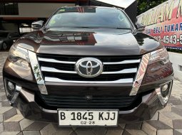 Toyota Fortuner 2.4 VRZ AT Tahun 2017 Kondisi Mulus Terawat Istimewa
