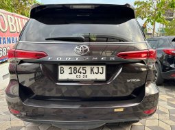 Toyota Fortuner 2.4 VRZ AT Tahun 2017 Kondisi Mulus Terawat Istimewa 9
