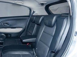 JUAL Honda HR-V 1.8 Prestige CVT 2019 Silver 7