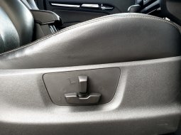 Chevrolet Trailblazer 2.5L LTZ putih 2017 km68rban cash kredit proses bisa dibantu 8