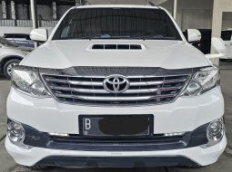 Toyota Fortuner 2.5 G Up TRD A/T ( Matic Diesel ) 2014 Putih Mulus Siap Pakai 1