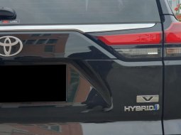 Toyota Kijang Innova Zenix v Hybrid 2023 Hitam 10