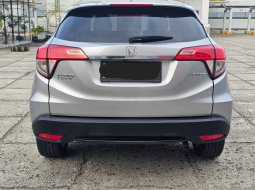 Honda HR-V 1.5L E CVT Special Edition 2019 Silver 2