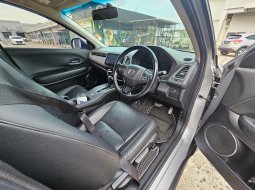 Honda HR-V 1.5L E CVT Special Edition 2019 Silver 9