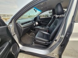 Honda HR-V 1.5L E CVT Special Edition 2019 Silver 11