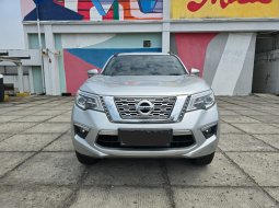 Nissan Terra 2.5L 4x2 VL AT 2018 Silver
