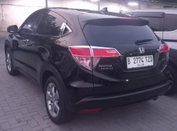 JUAL Honda HR-V 1.5 E CVT 2018 Hitam 4