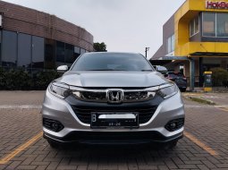 Honda HR-V 1.5L E CVT AT Matic 2021 Silver 2