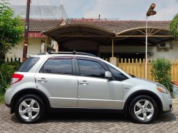 Suzuki SX4 X-Over 2010 3