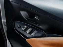 Toyota Kijang Innova 2.0 G 2018 Silver 10