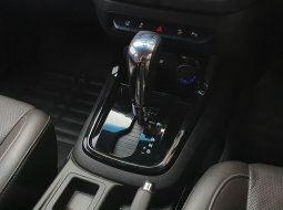 Chevrolet Trailblazer 2.5L LTZ 2017 Putih 10