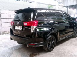 Toyota Kijang Innova VENTURER 2.0 AT 2018 4