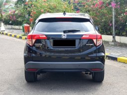 Honda HR-V E CVT 2017 hitam km26ribuan pajak panjang cash kredit proses bisa dibantu 8