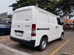 Daihatsu Gran Max Blind Van MT Manual 2022 Putih 12