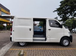 Daihatsu Gran Max Blind Van MT Manual 2022 Putih 11