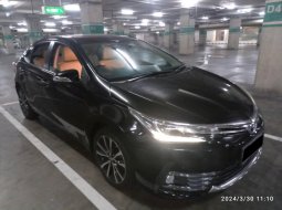  TDP (12JT) Toyota ALTIS V 1.8 AT 2019 Hitam  4