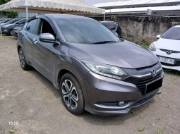  TDP (21JT) Honda HRV E PRESTIGE 1.8 AT 2018 Abu-abu  7