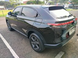 Honda HR-V 1.5L E CVT 2022  - Beli Mobil Bekas Murah 5